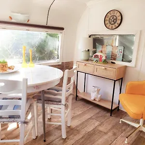 Dream Tiny House Or Luxus Tent With Pool Сasa de vacaciones