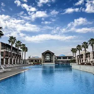 https://nikopolis.hotels-of-thessaloniki.com